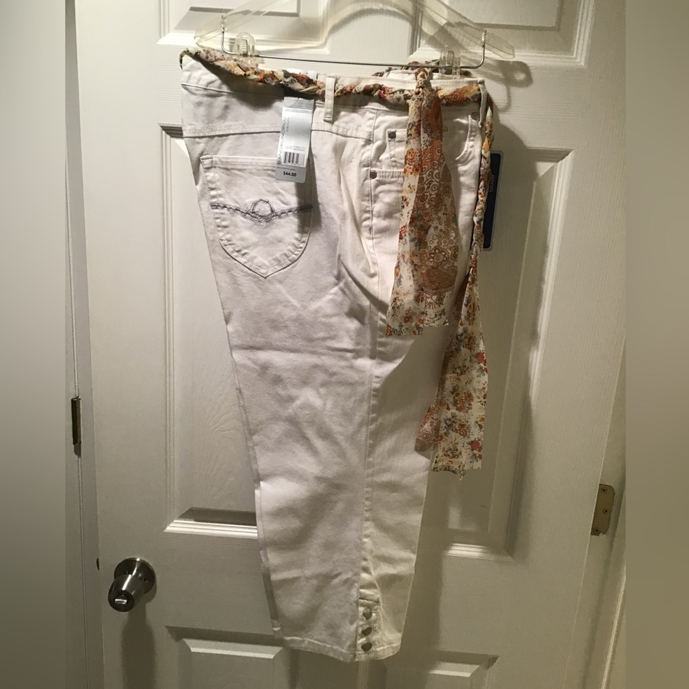 BANDOLINOBLUE Capri Jeans NWT size 16w